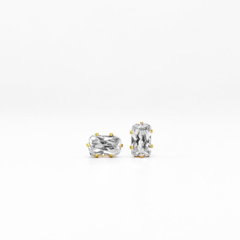 Wholesale | 5mm Clear Rectangle Cubic Zirconia Earrings in Gold